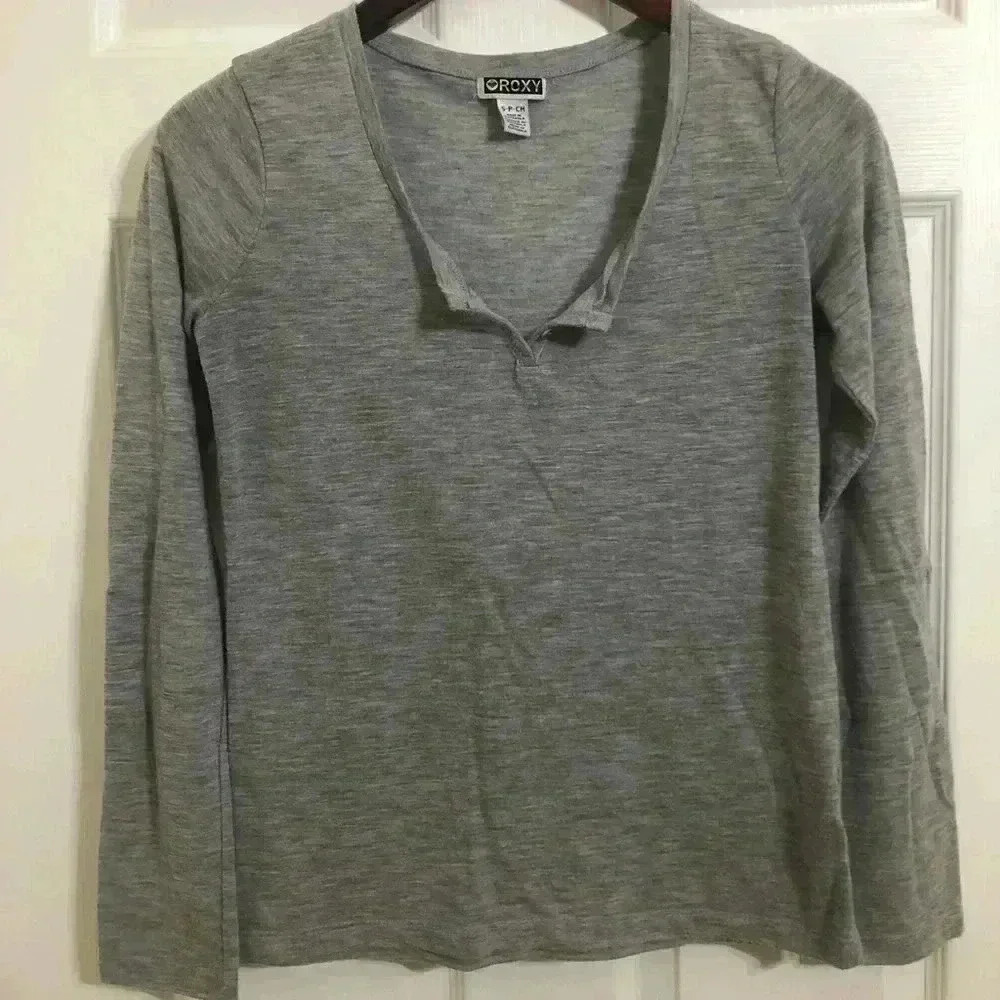 Roxy Shirt Grey Size Small Long  Sleeved